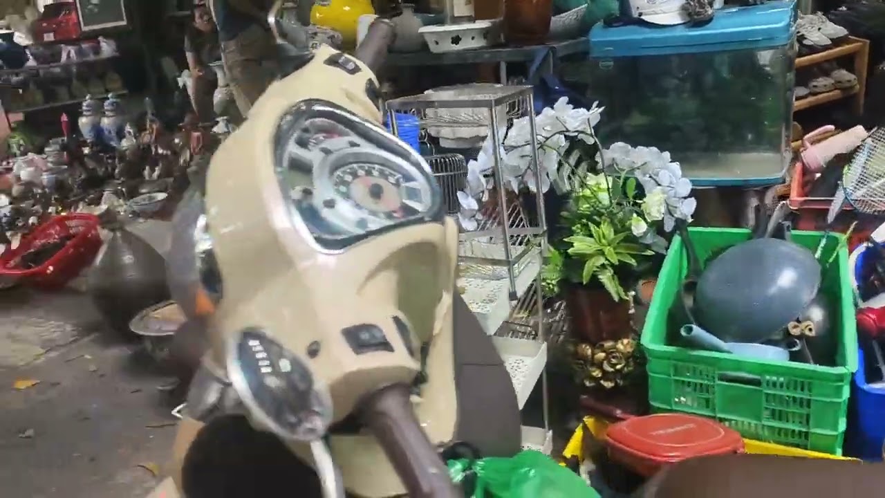 Ong noi cho do cu ha dong