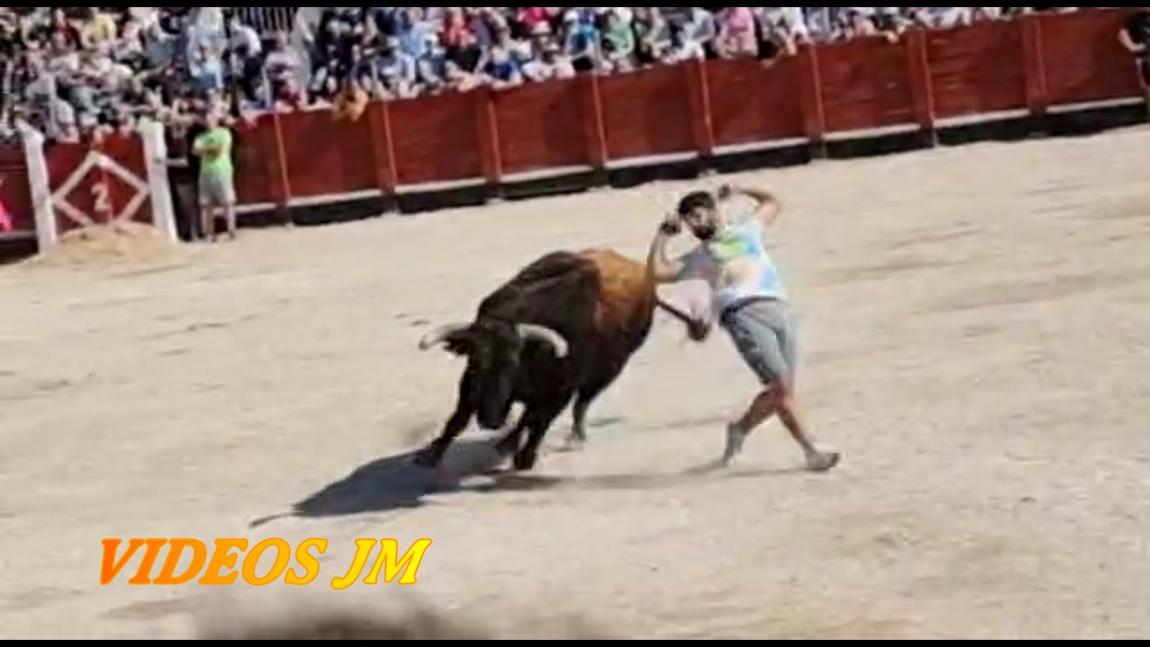 Colmenar de Oreja (Encierro y Capea 07-05-23)