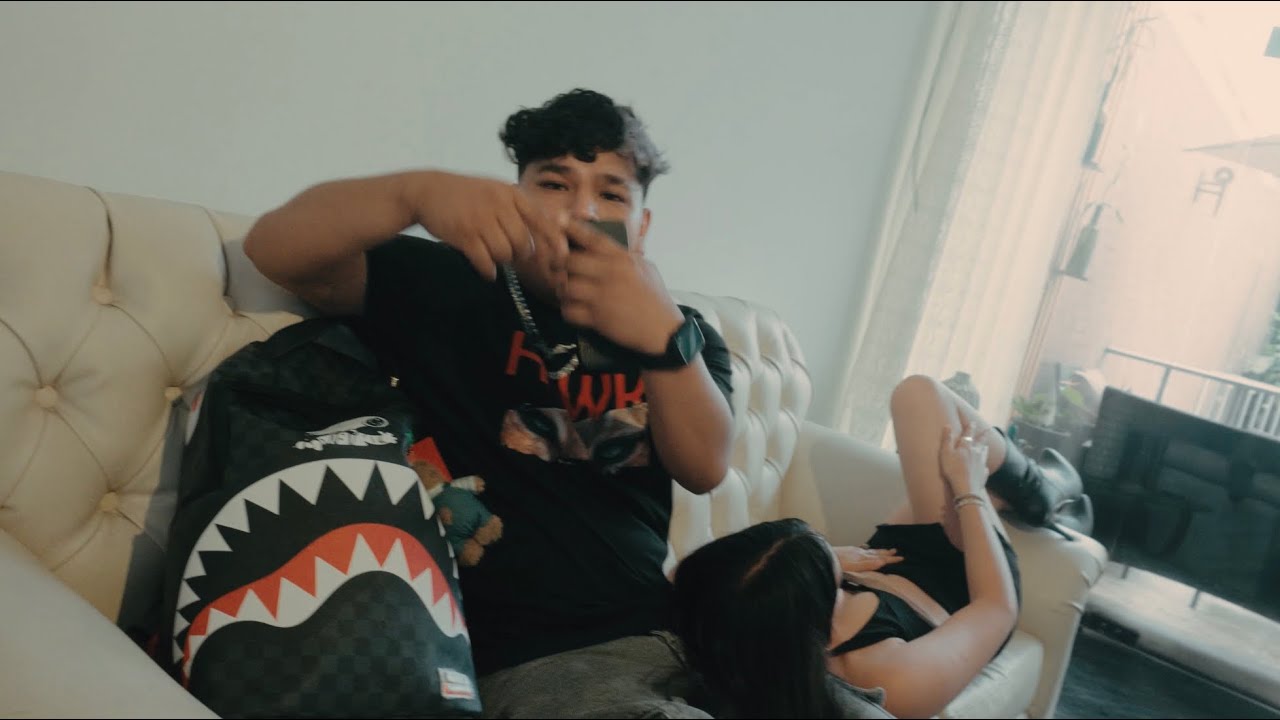 HOYSO - TU SOLO LLAMA(VIDEO OFICAL)