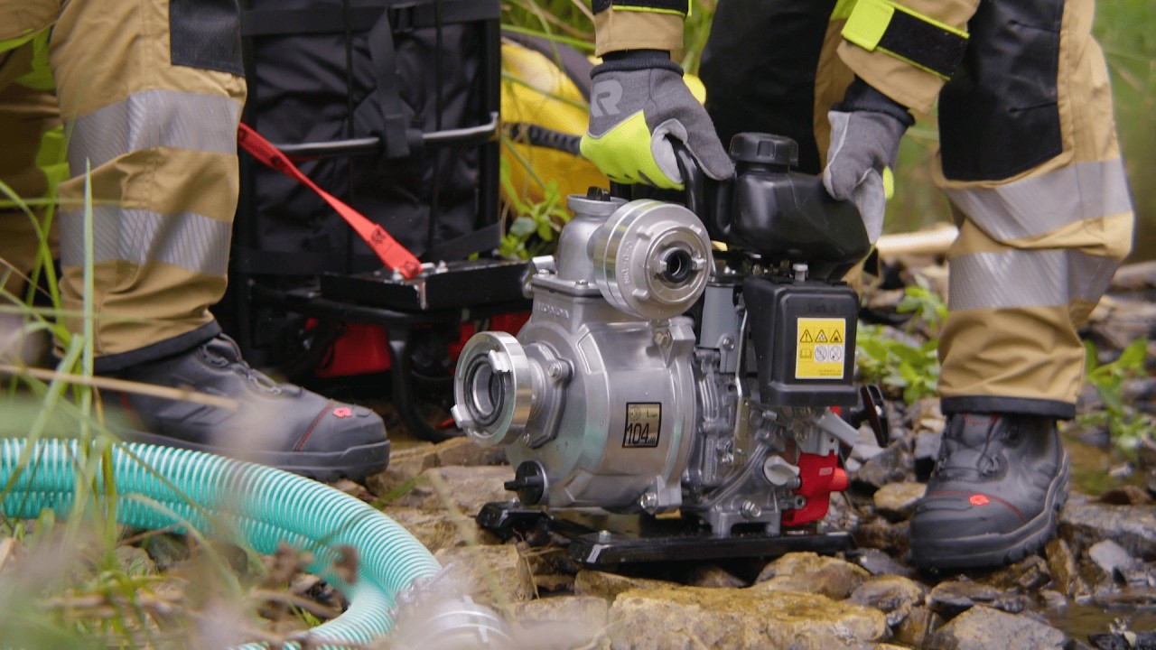 Technische Ausrüstung für den Waldbrand - Rosenbauer