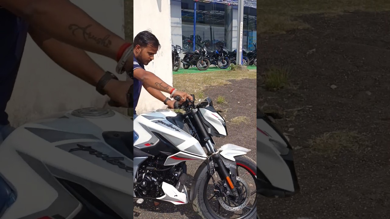 BAJAJ PULSAR N150 SINGLE CHANNEL ABS BS7 NEW COLOUR KE SATH 🤍 !! #bajaj #pulsar #bike #n150 #shorts