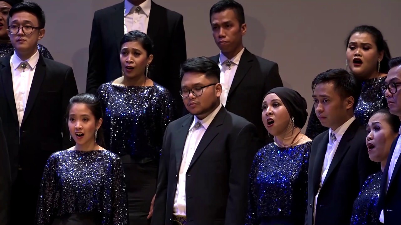 Batavia Madrigal Singers, The Music of Stillness - Elaine Hagenberg