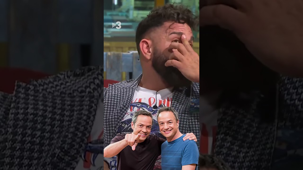 👨&zwj;🍳🔪🔪🔪 En Marc Ribas es mulla i valora els cuiners televisius. #ZonaFrancaTV3 #catal&agrave; #shorts