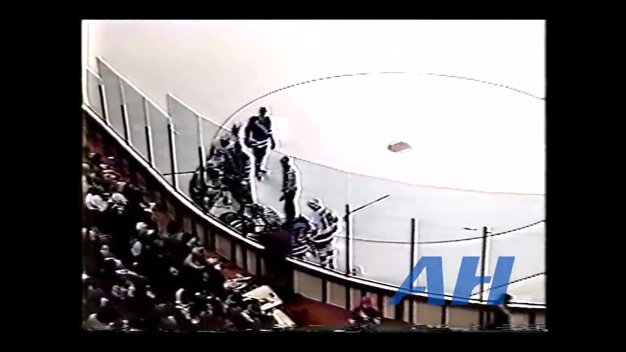 NHL Mar. 27, 1994 Winnipeg Jets v New York Rangers (R) Russ Romaniuk v Glenn Anderson