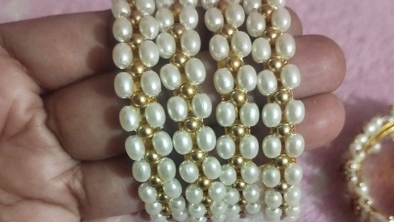How to make beautiful bangles? See this video..for Beginners and all.. मोती बांगडि कशी बनवावि?