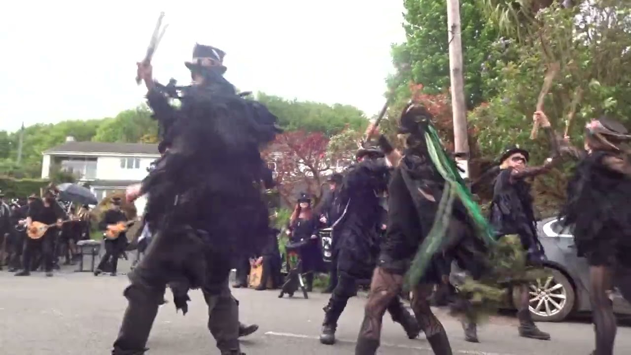 Beltane Border Morris - Three Ravens @ The White Thorn - 10 May 23