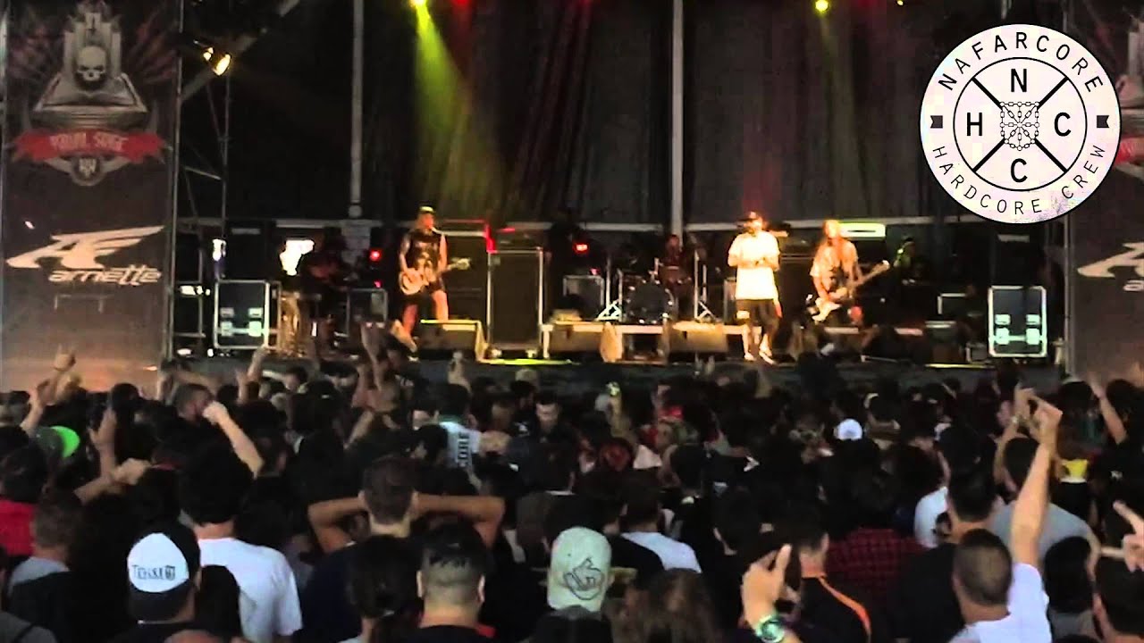 Deez Nuts - Like there's no tomorrow  (@Resurrection Fest '15)