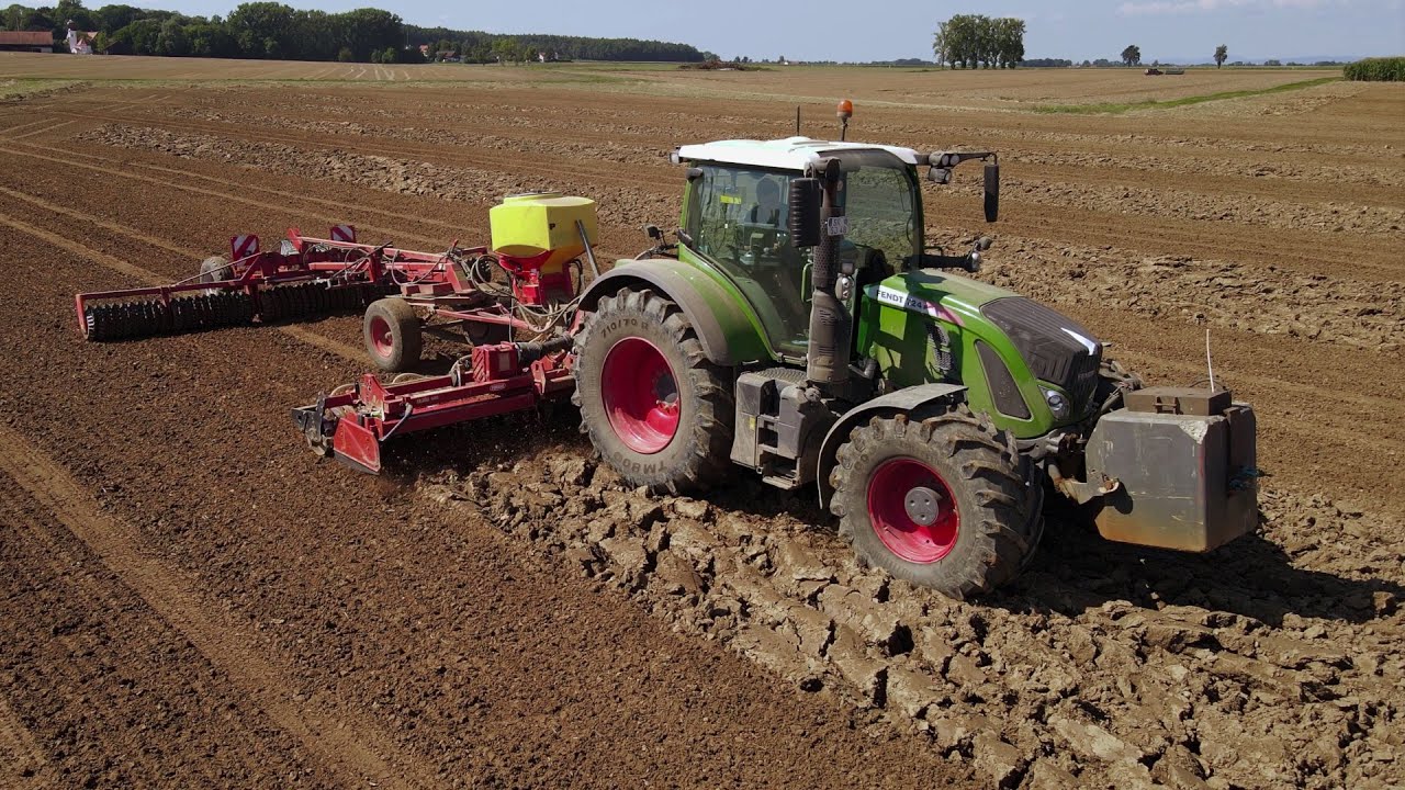 Fendt 724 vario | Forigo Kreiselegge | Güttler Mayor Walze | Zwischenfrucht ansäen | APV-Streuer