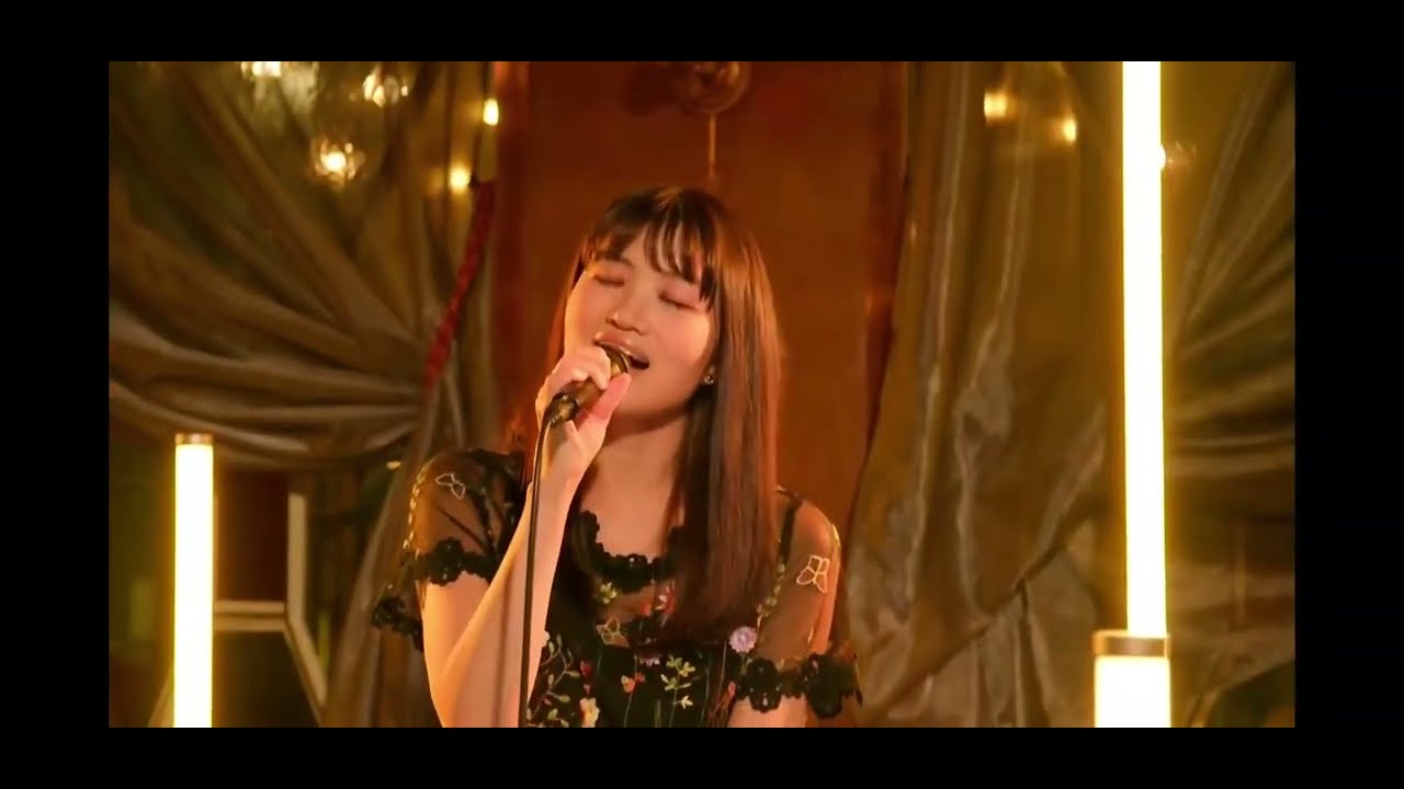 Saori Hayami sings 