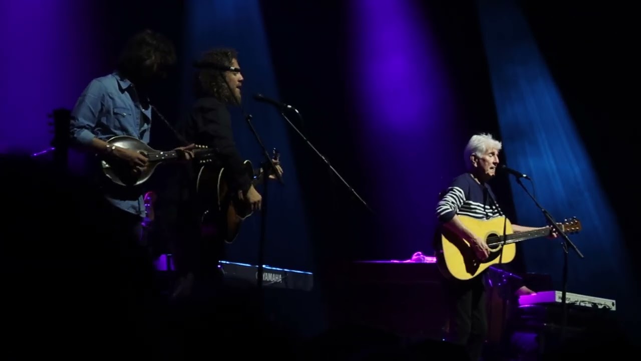 Graham Nash, Adelaide Ent. Centre, March 13, 2024 - Bus Stop
