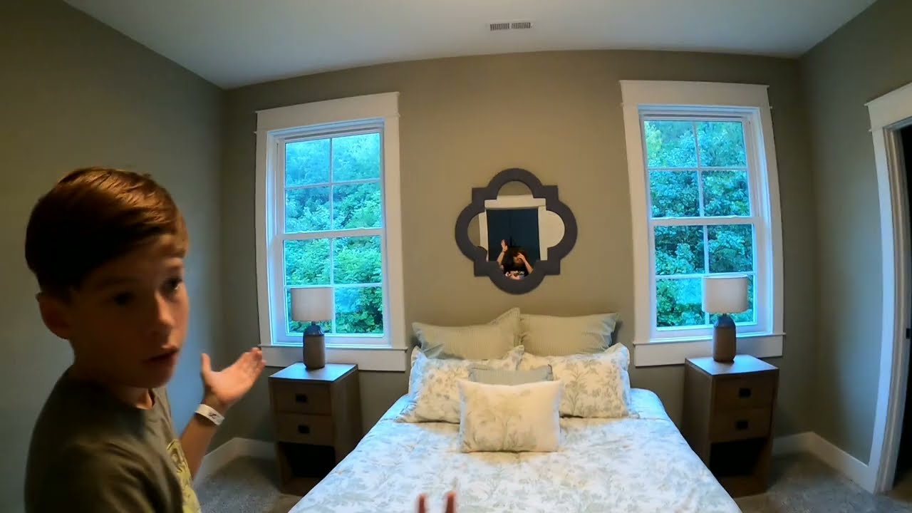 THE HAUNTED HOUSE