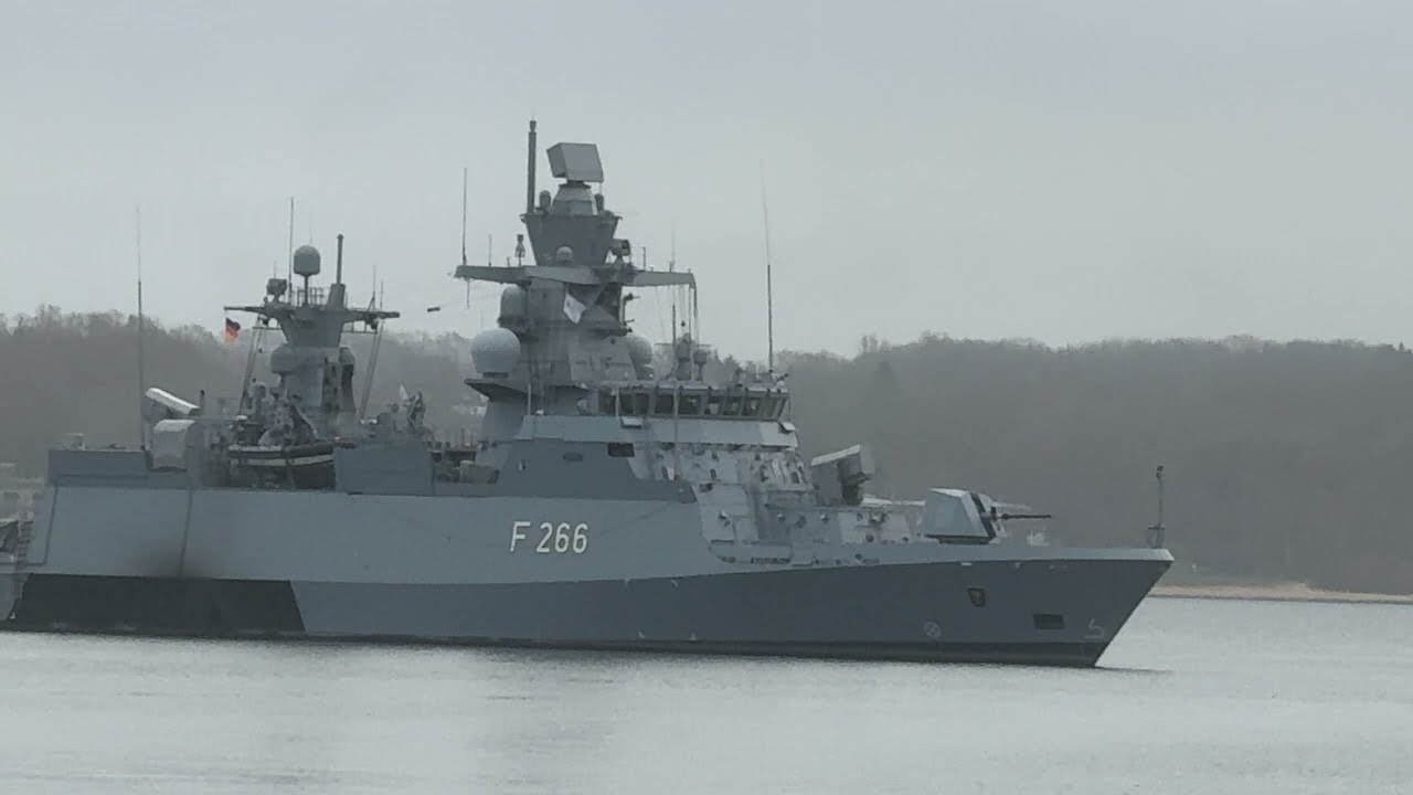 Корвет EMDEN (F 266) Киль-Фьорд / Шеерхафен Киль 15.01.2025