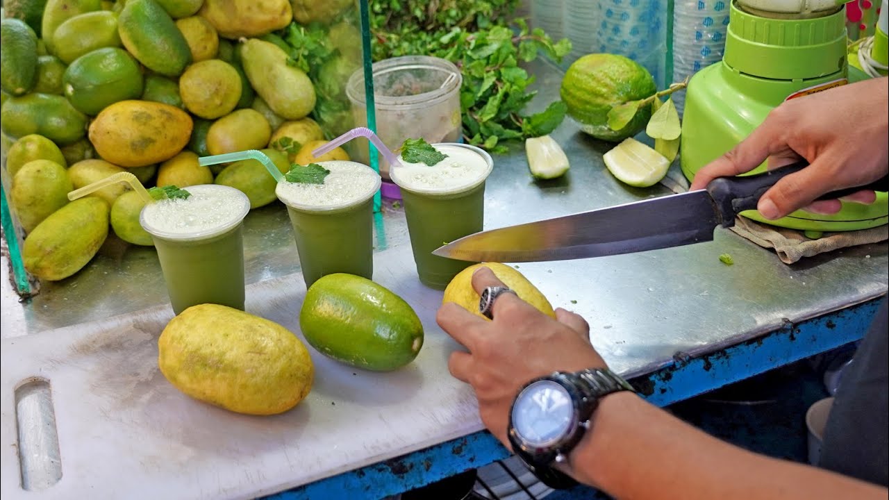 Summer Special Street Food Drinks Mint Lemonade Recipe