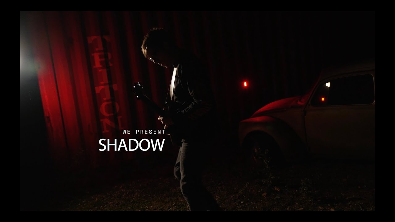 ilios - Shadow (feat. Travis Montgomery)