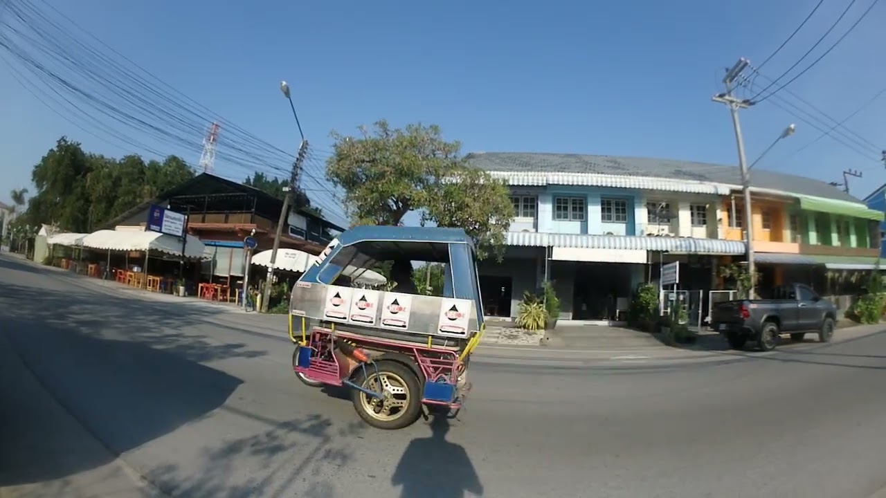 Prachuap Khiri Khan  🇹🇭 — Uncut Walking Through Thailand part 19