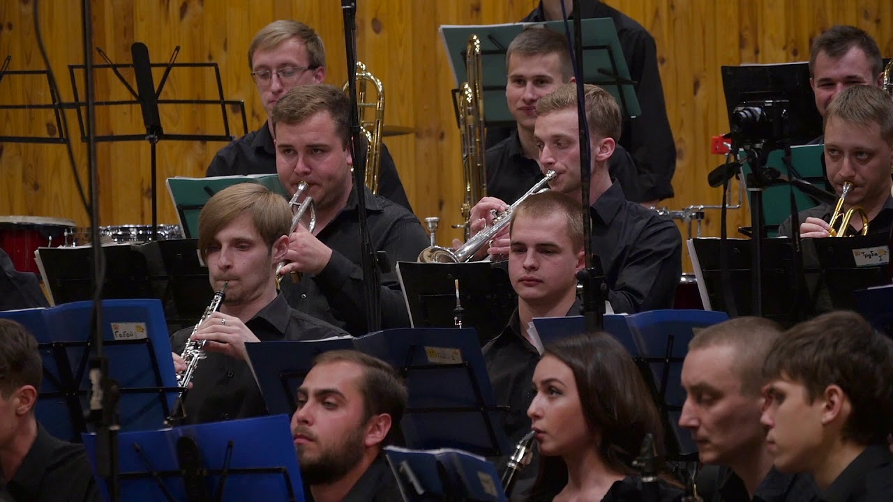 Hungarian Rhapsody No.2 (Friska) - F. Liszt (Orchestra version)