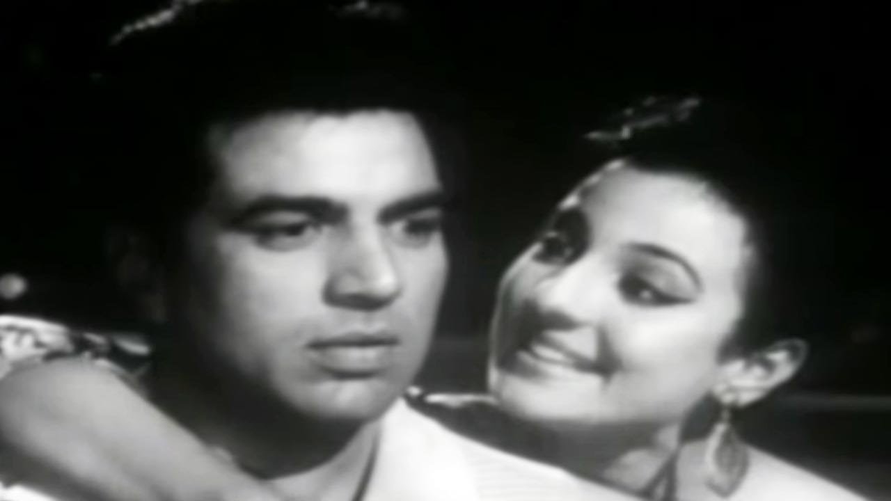 Koi Kehde Kehde - Asha Bhosle, Tanuja, Baharen Phir Bhi Aayengi Song