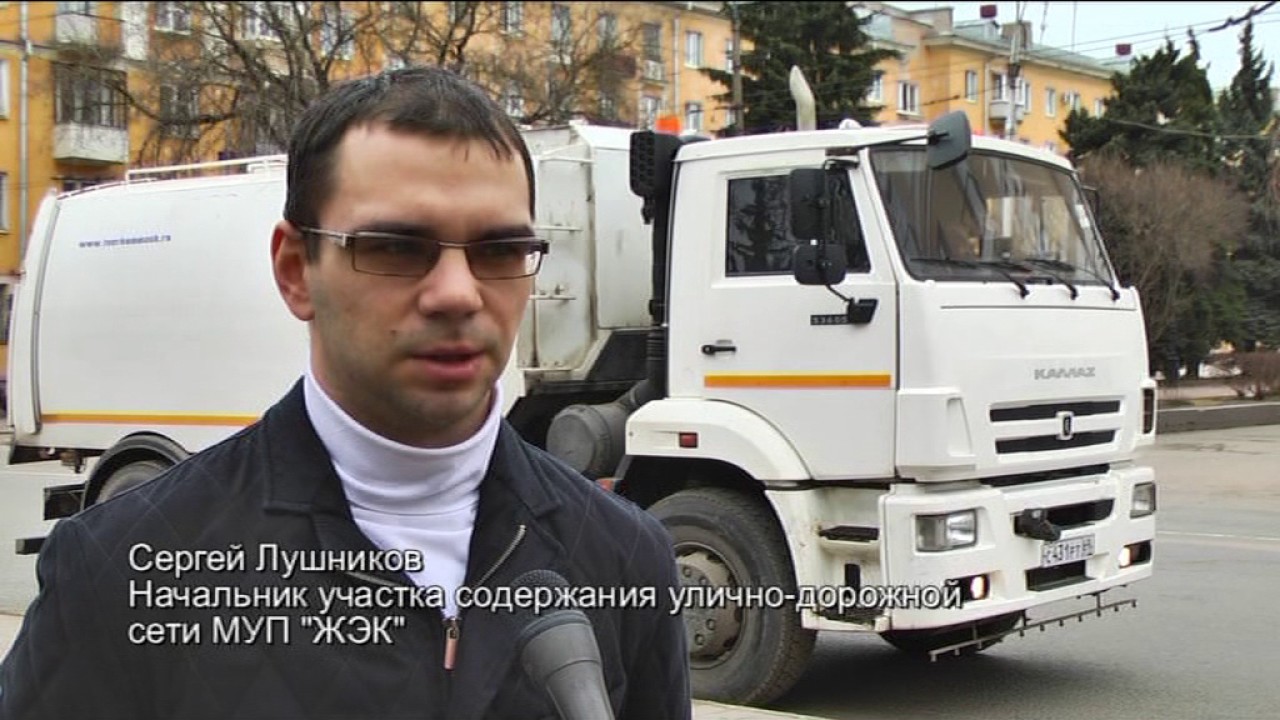 В Твери на уборку улиц впервые после зимы вышли пылесосы &laquo;Джонстон&raquo;