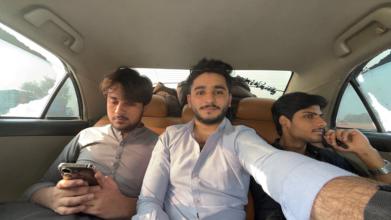 Hyderabad gai bacho sy milny 💕 bacho sy excite 🥳 dr ka time miss hogya appointment cancel 🤭￼