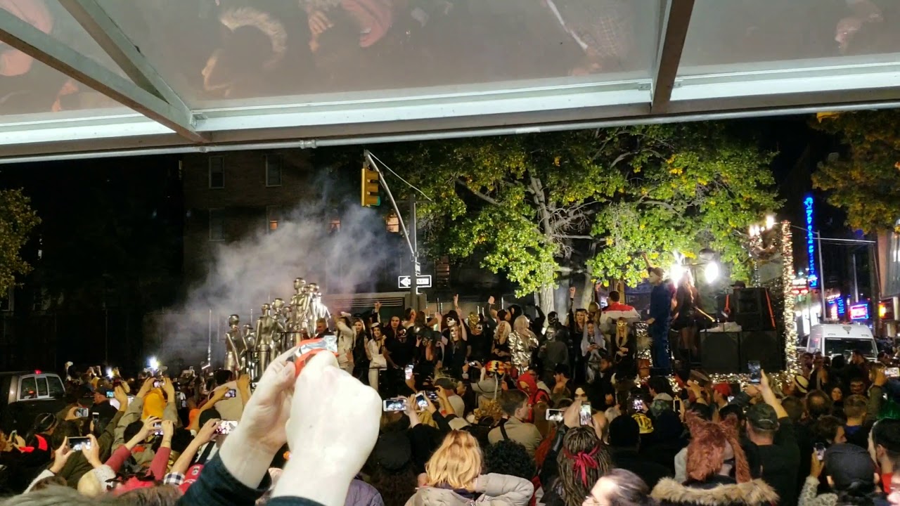 Part 1. IFC CENTER VILLAGE HALLOWEEN PARTY.