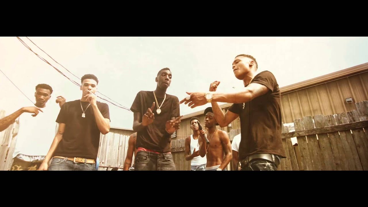 Hollows -  Maine Musik x T.E.C