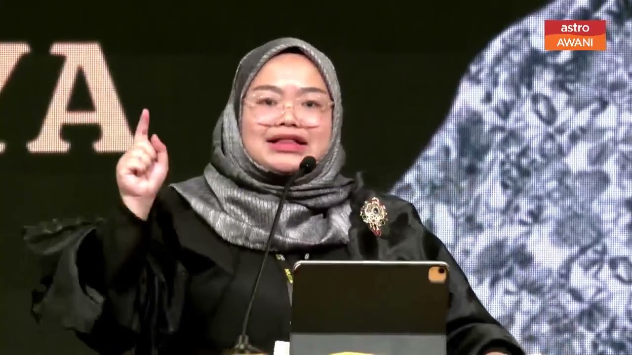 “MUDA parti budak budak, MUDA parti nyamuk   ”   Amira Aisya