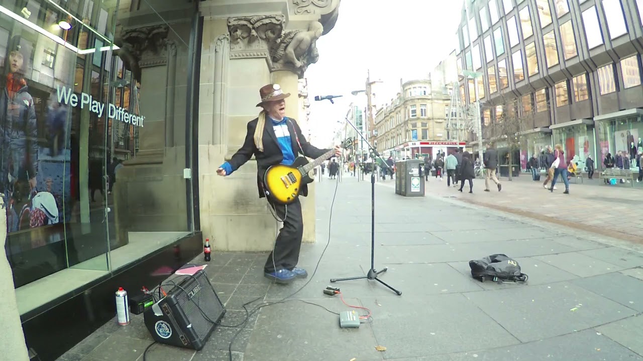 Like a Rolling Stone, down Glasgow Buchanan Street baby!