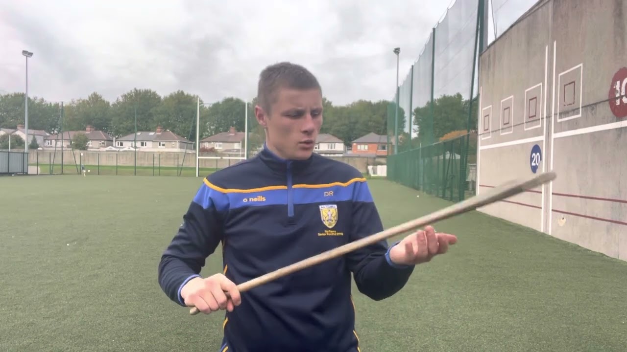 Hurling Striking Grips