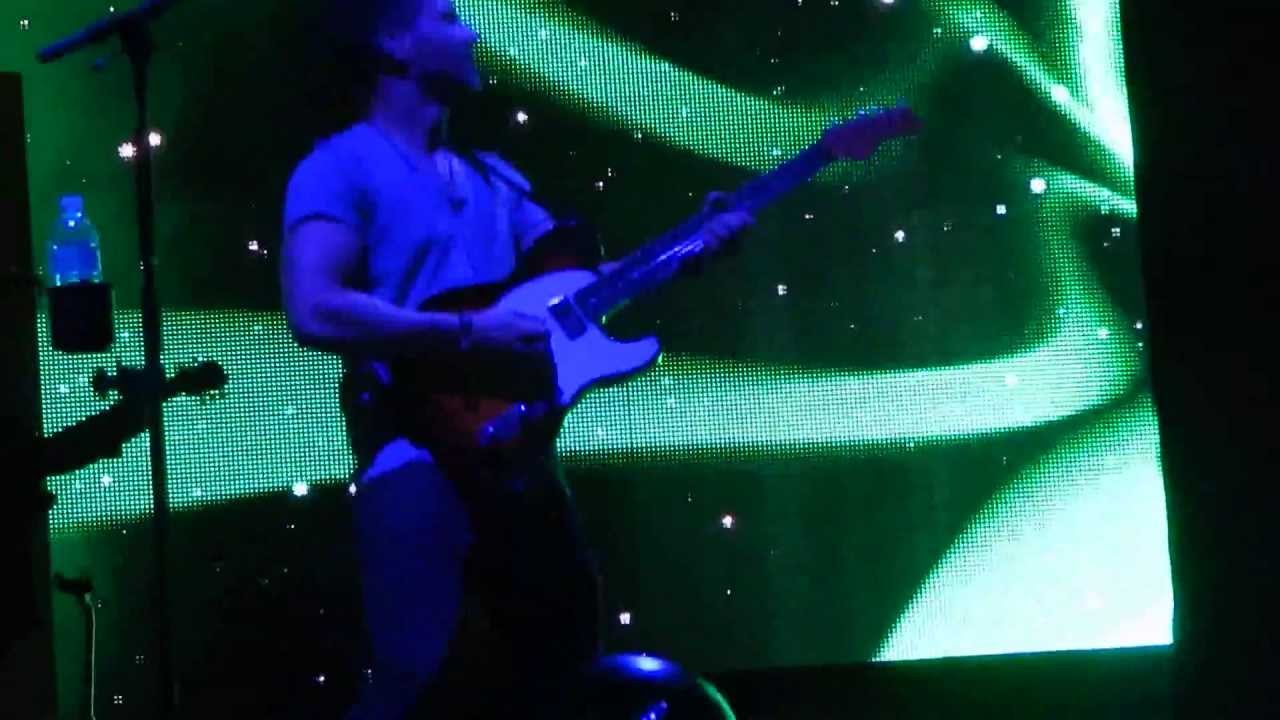 LIVE Jonas Brothers - NEW SONG - What Do I Mean To You - Chicago -7/10/13 OPENING NIGHT