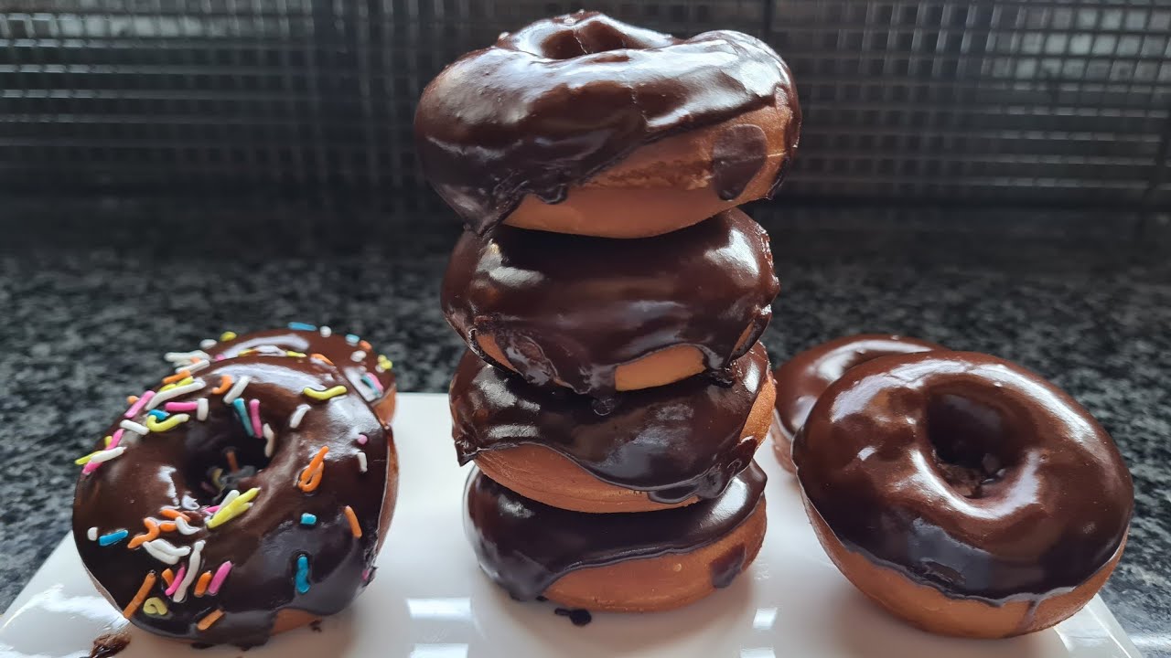 Chocolate Glaze for Donuts