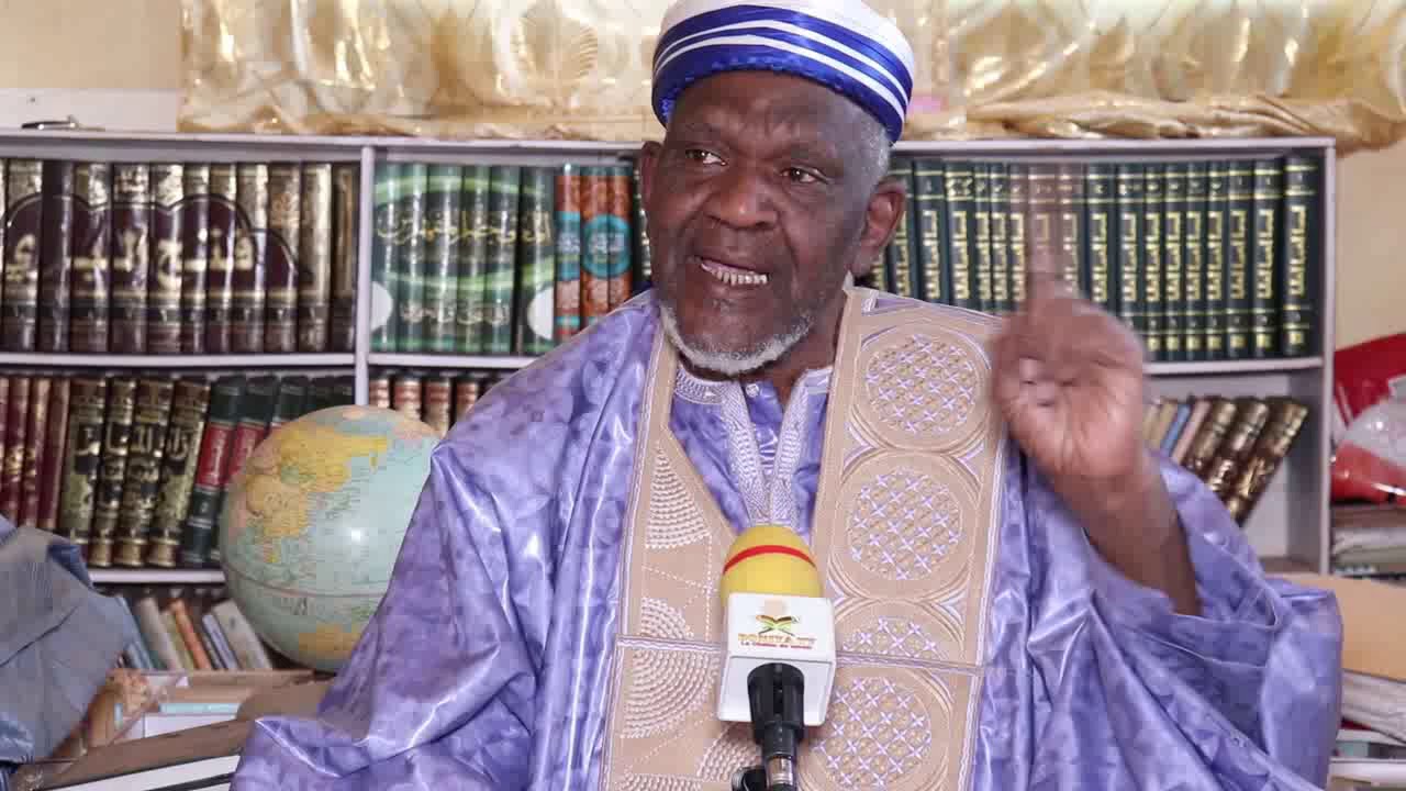 PROFESSEUR CHEICK YACOUB DOUCOURÉ LA SCIENCE DES SECRETS DANS LE MARABOUTAGE. VOL: 01.  علم الأسرار.