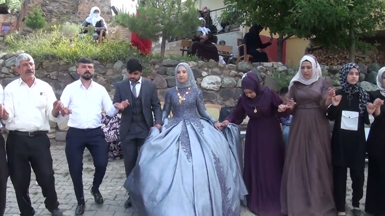 KAĞIZMAN DEĞİRMENDERE KÖYÜ AĞIR HALAY Kurdiki Aşireti ZİLAN MÜZİK