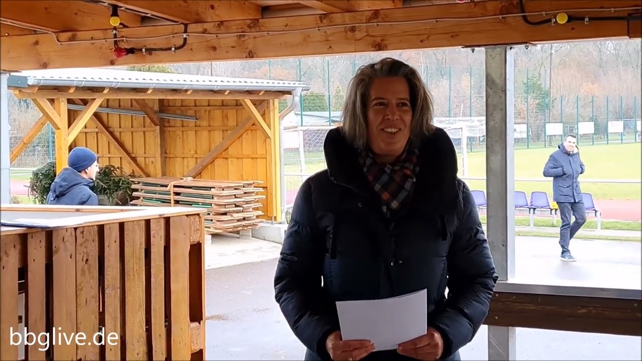 Spatenstich für Neubau des Kunstrasenplatzes des SV Plötzkau 1921