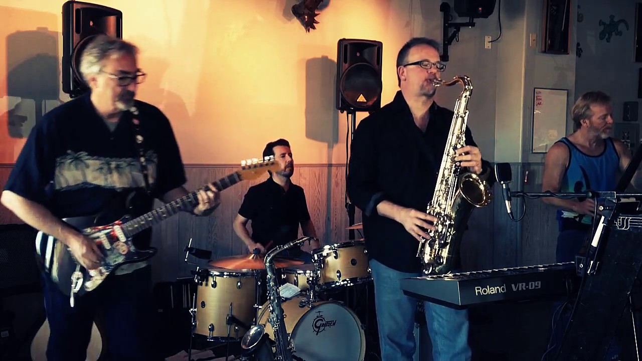 The Fabulous Martini Tones - The Road to Rincon