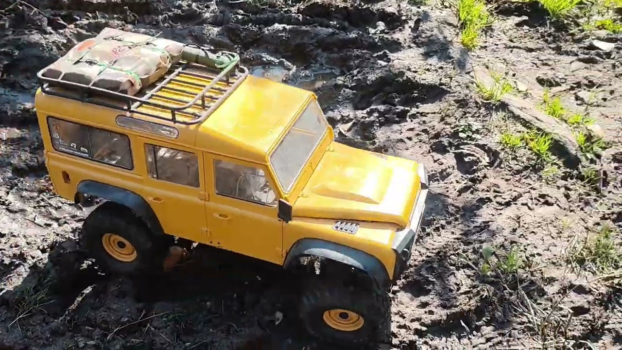 Petite sortie en forêt avec le injora trx4 