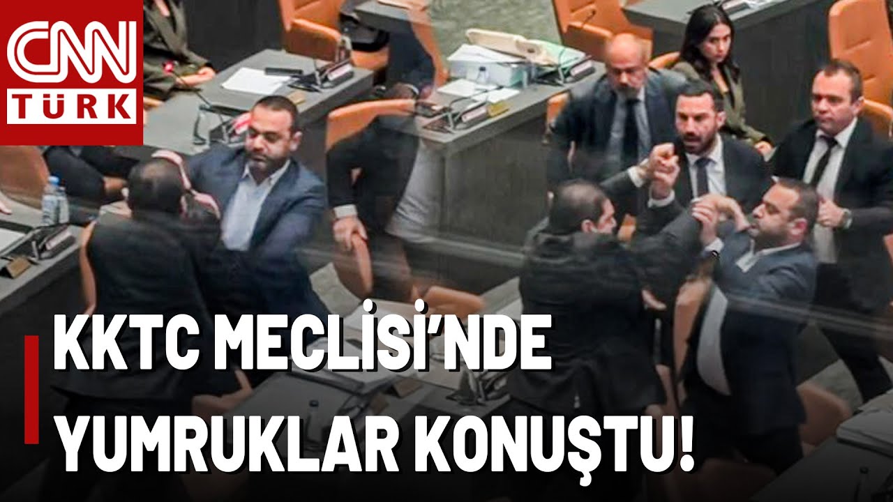 KKTC Meclisi'nde Yumruklu Kavga: Erken Se&ccedil;im Tartışmasında Milletvekilleri Birbirine Girdi!