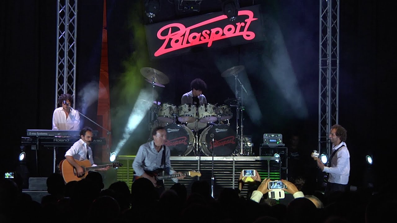 Palasport con Dodi Battaglia