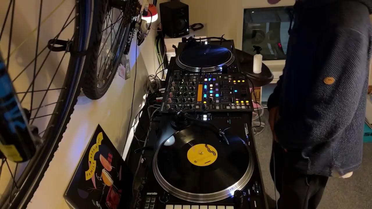 2026 | Vinyl Only DJ Mix | Job De Jong, M.A.D Records, Clive From Accounts, Edmondson | House Music