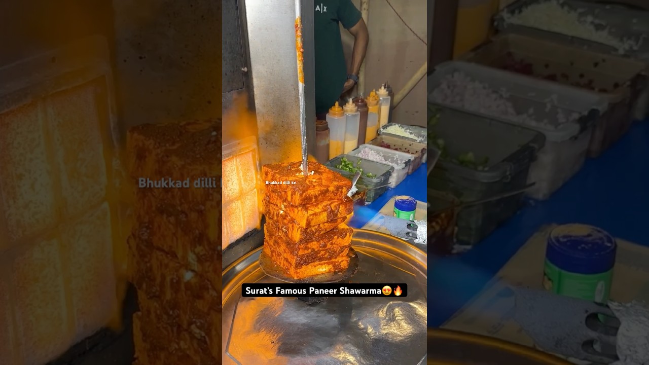 Surat&rsquo;s Famous Paneer Shawarma😍🔥|| Indian Street Food