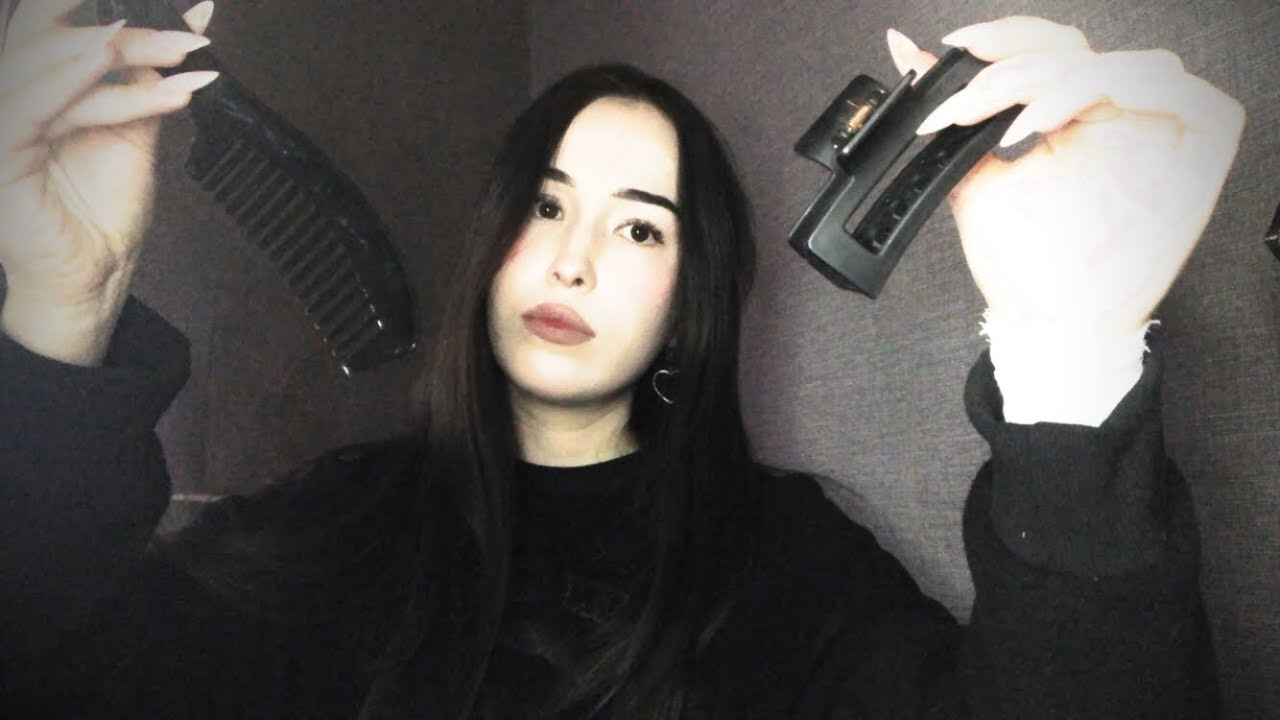 ASMR различные манипуляции с твоими волосами + жвачка