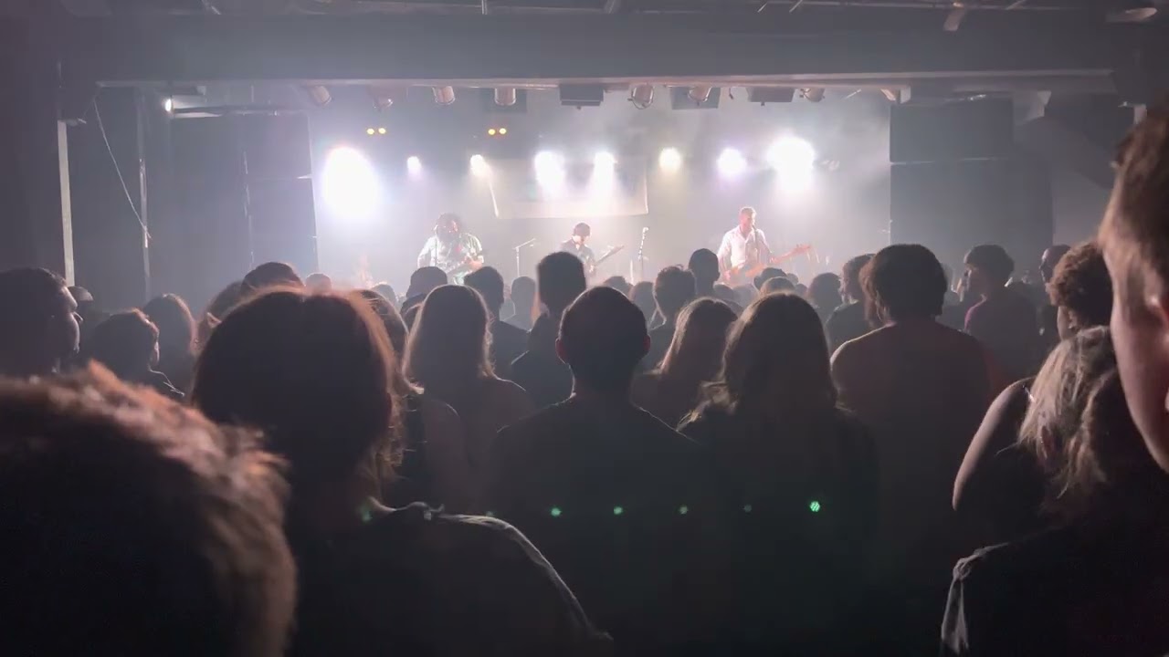 Fluorescents — “Locked Away” LIVE @ The Bottom Lounge in Chicago 05-05-23