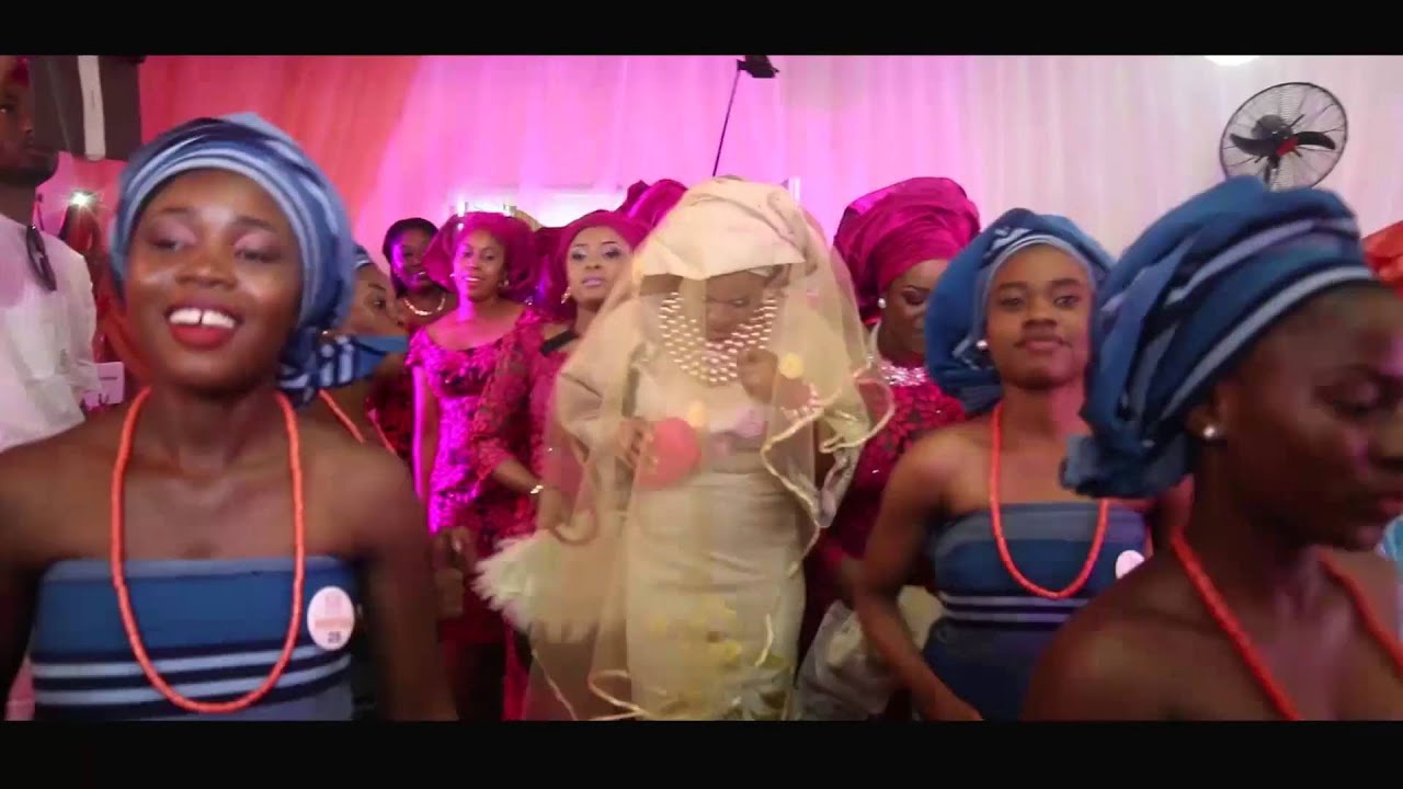 BUKOLA & KAYODE TRADITIONAL WEDDING 1
