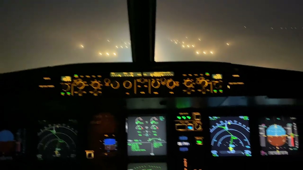 AIRBUS A320 Low visibility TAKE-OFF LFQQ RWY26 | Cockpit view | 4K | Life Of An Airline Pilot