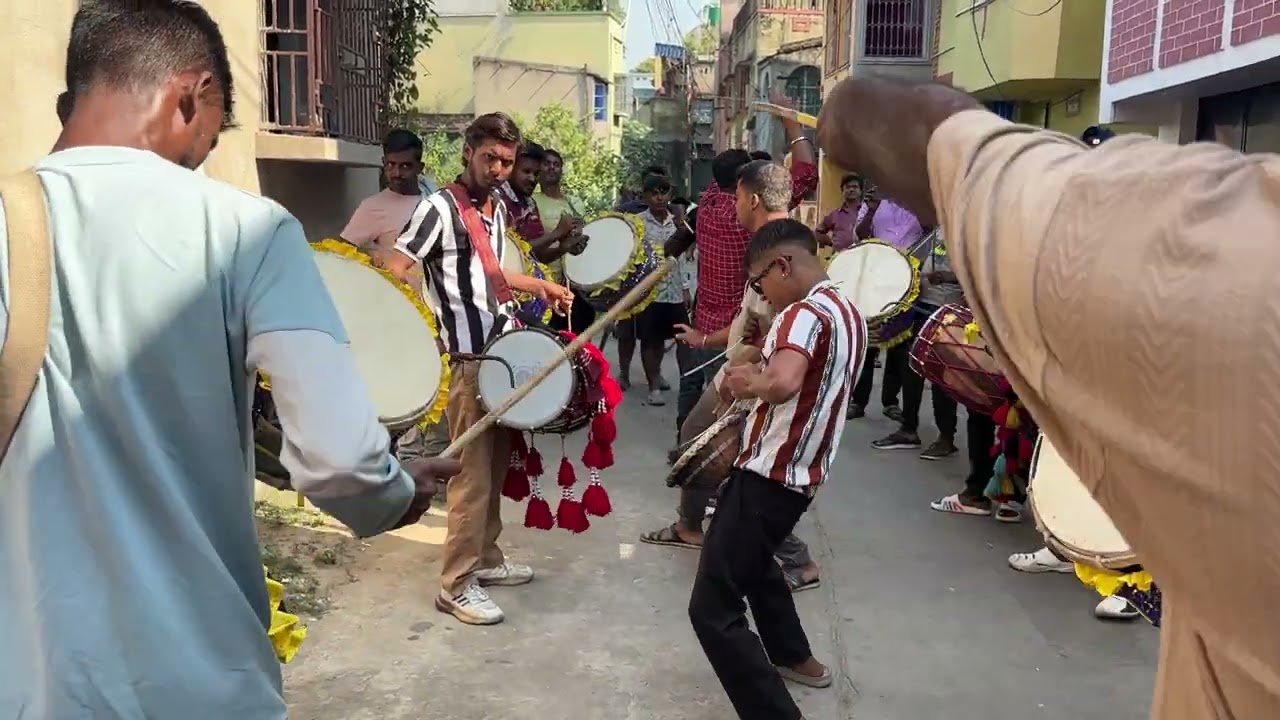 Raj Jhankar Dhol Tasha Party. 🎹 Played Mashup Song 🎧 At Katwa Kartik Lorai. 2025 🔥 💥