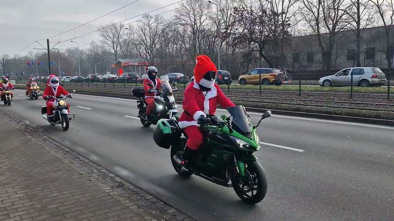 Moto Mikołaje Moto Santa Claus Parade Krakow Poland