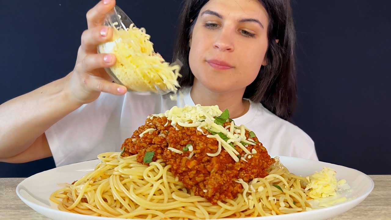 SPAGHETTI WITH MEAT SAUCE | MUKBANG | ASMR | EATING SOUNDS