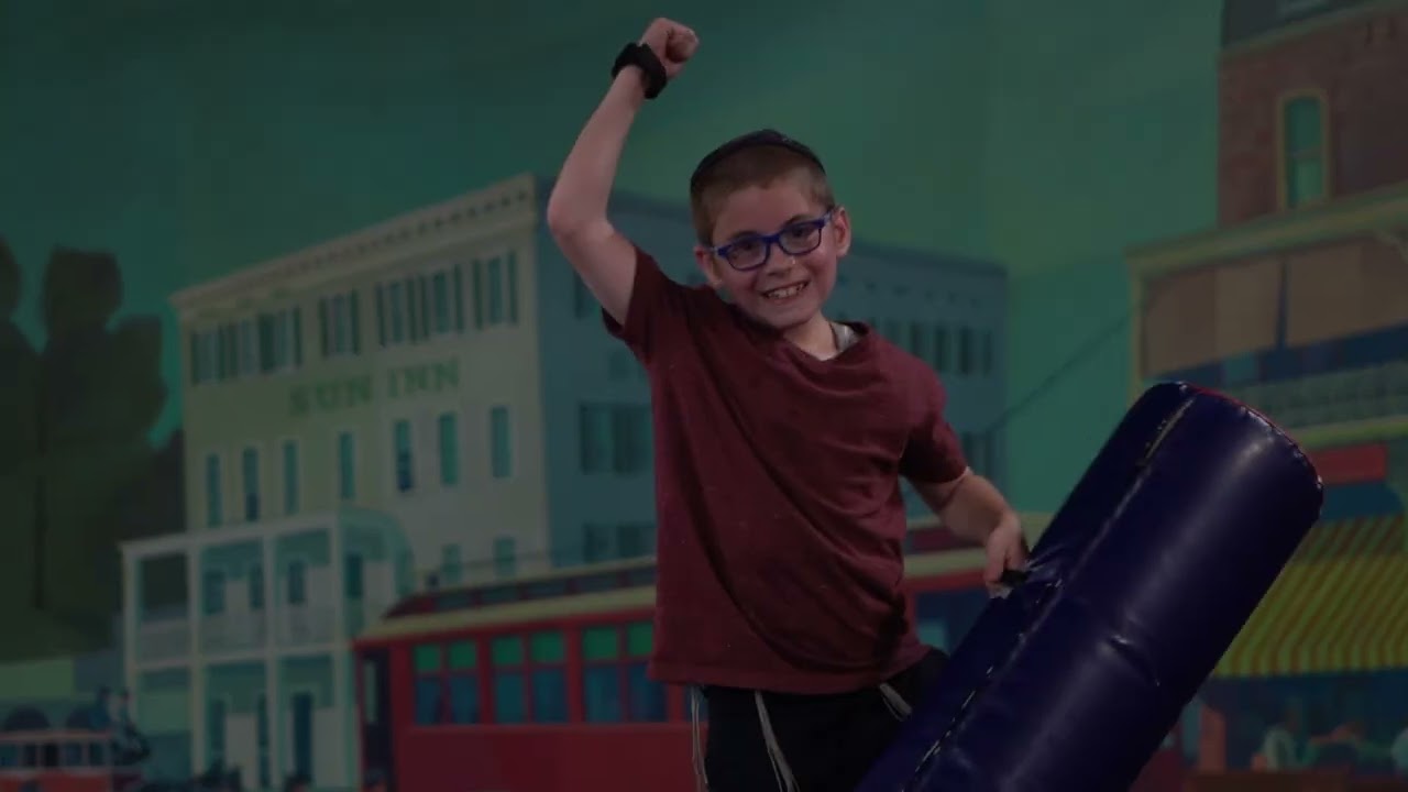 פוקונוס: קעמפ מחנה משיח לילדי 'אור מנחם' נפתח בסערה