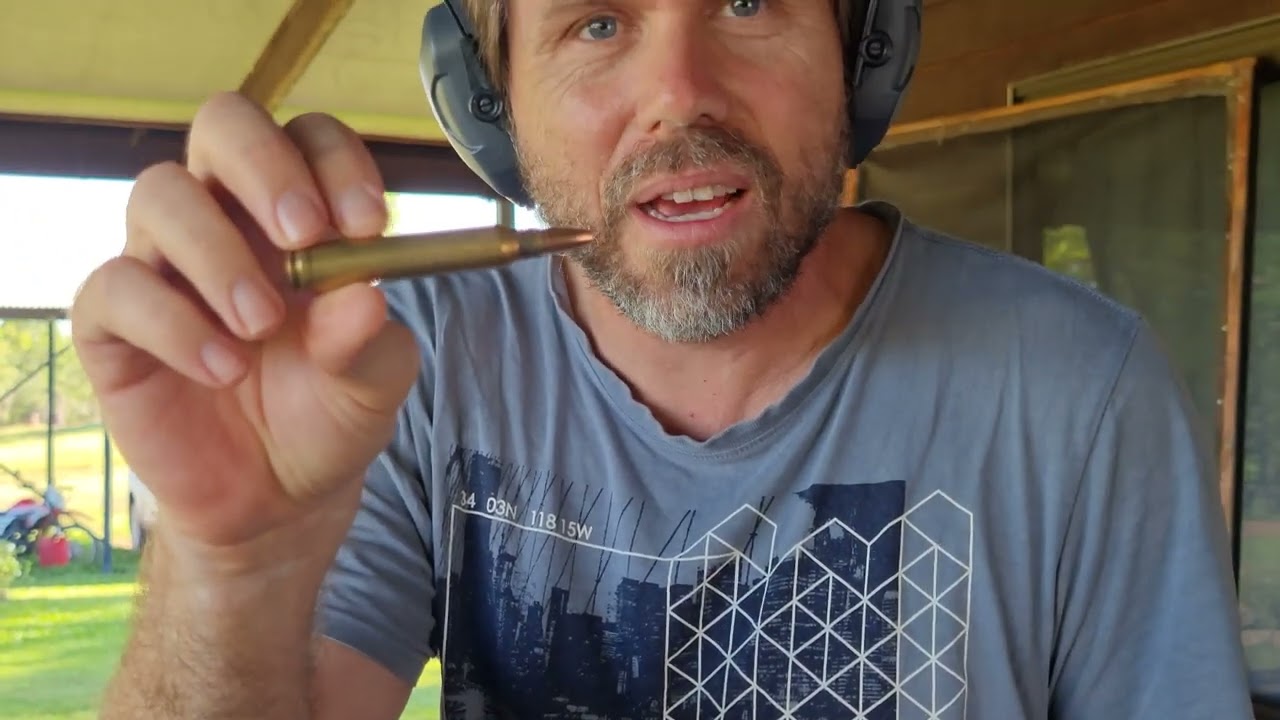 300 Win Mag (Ruger Precision) vs 45kg (100lb) ice block