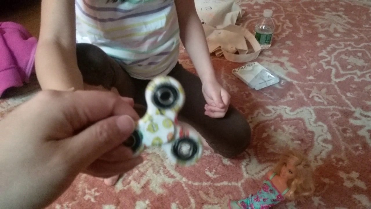 BellyBear Beachball opening Surprises! With Sasha Belt and Clicker (Zomling)