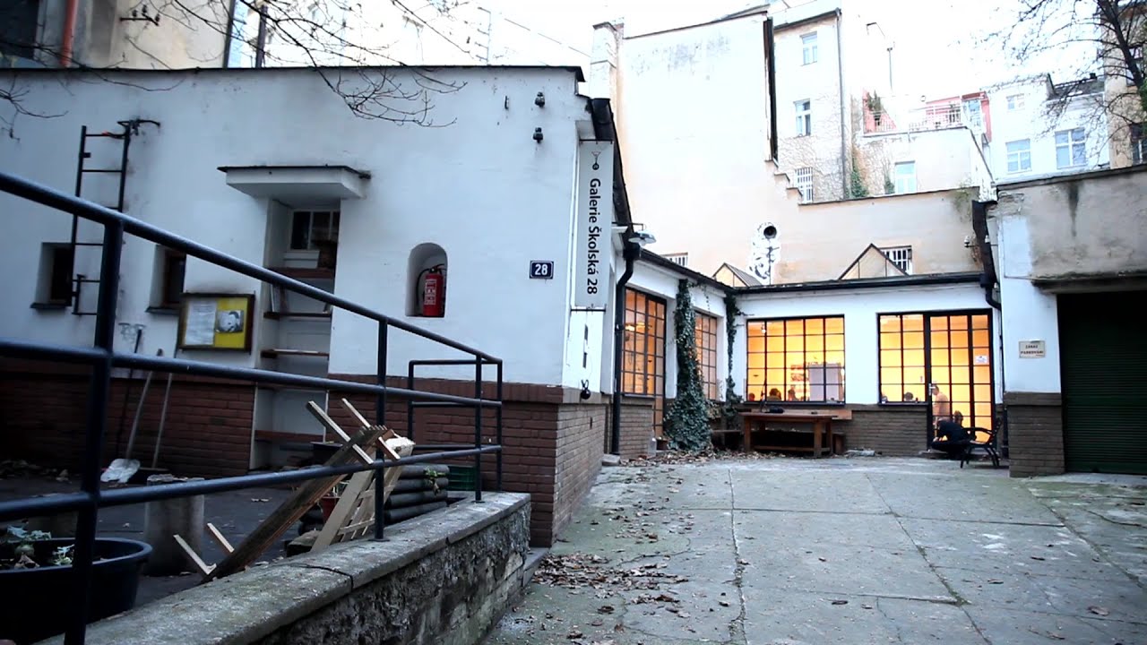 &Scaron;kolsk&aacute; 28 profile